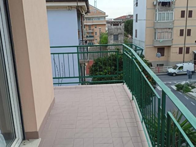 Appartamento in vendita a Vado Ligure, Liguria