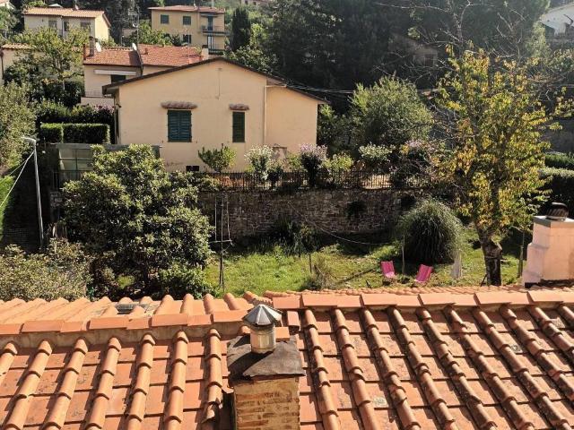Appartamento in vendita a Vaglia, Toscana