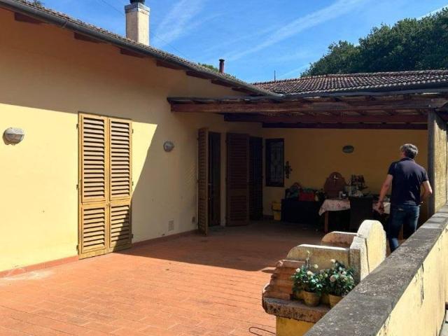 Appartamento in vendita a Quartiere 2, Firenze