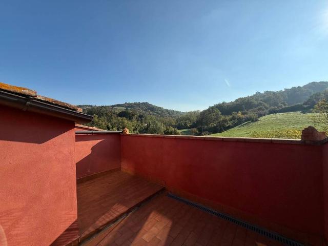 Appartamento in vendita a Vaglia, Toscana