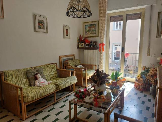 Appartamento in vendita a Vaiano, Toscana