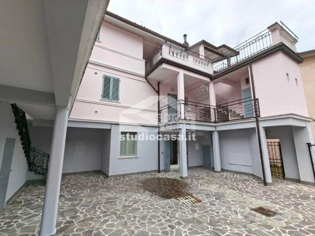 Appartamento in vendita a Vailate, Lombardia