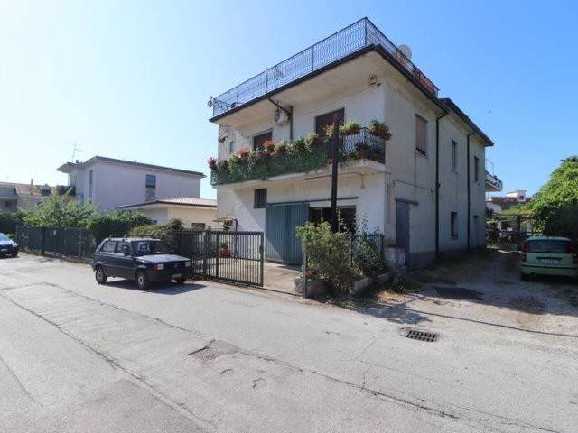 Appartamento in vendita a Vairano Patenora, Campania