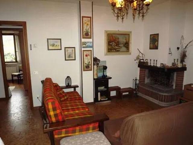 Appartamento in vendita a Comunità Montana della Valle Brembana, Val Brembilla