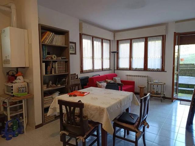 Appartamento in vendita a Comunità Montana della Valle Brembana, Val Brembilla