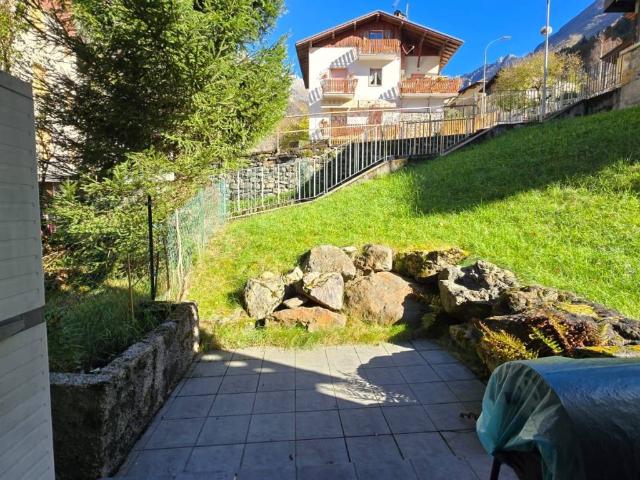 Appartamento in vendita a Valbondione, Lombardia