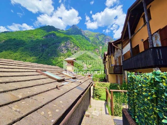 Appartamento in vendita a Valbondione, Lombardia