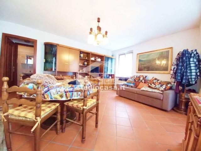Appartamento in vendita a Gavazzo, Valbondione