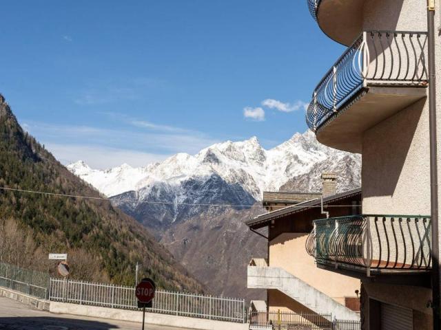 Appartamento in vendita a Valbondione, Lombardia