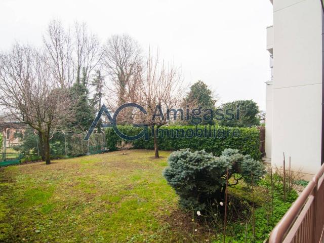 Appartamento in vendita a Valbrembo, Lombardia