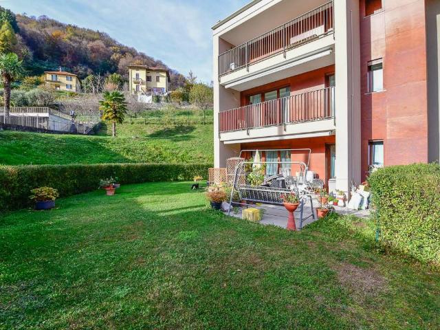 Appartamento in vendita a Valbrona, Lombardia