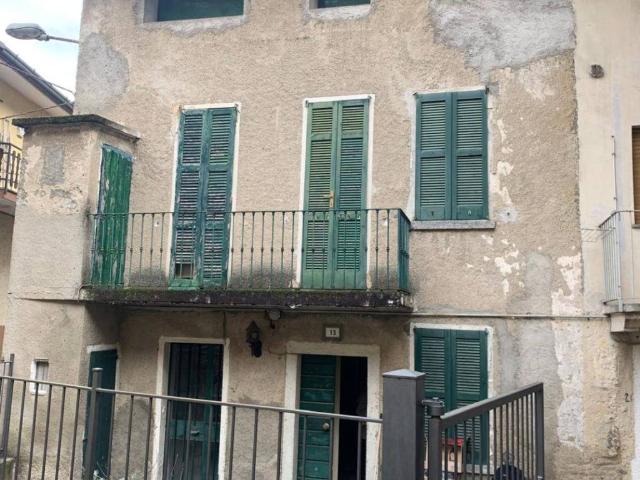 Appartamento in vendita a Maisano, Valbrona