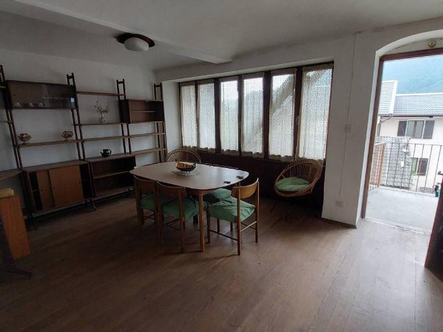 Appartamento in vendita a Valchiusa, Piemonte