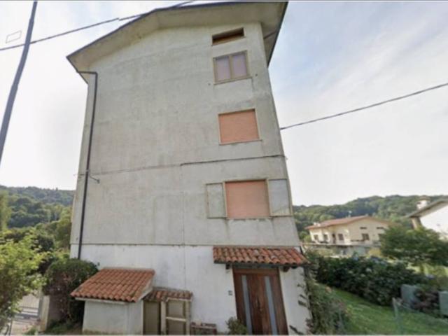 Appartamento in vendita a Valdagno, Veneto