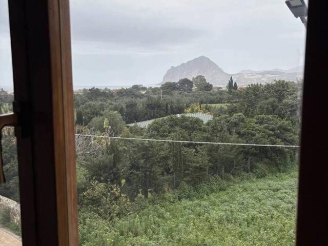 Appartamento in vendita a Sant'Andrea, Valderice