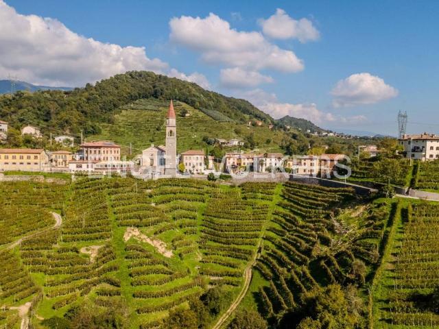 Appartamento in vendita a Valdobbiadene, Veneto