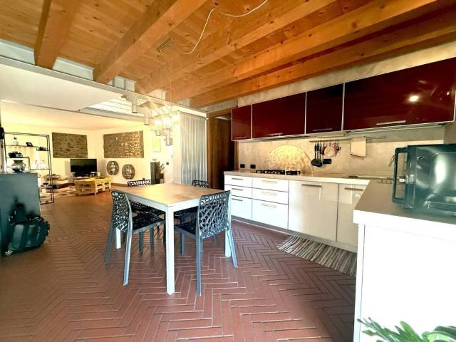 Appartamento in vendita a Borghetto, Valeggio Sul Mincio