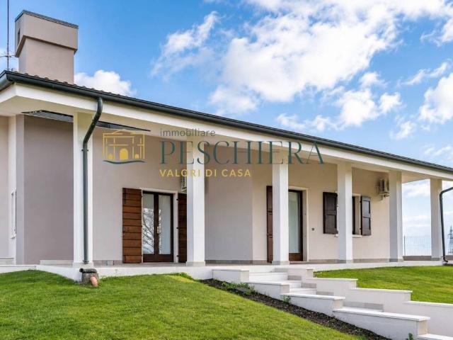 Appartamento in vendita a Valeggio Sul Mincio, Veneto