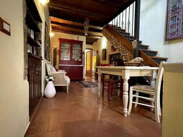 Appartamento in vendita a Valentano, Lazio