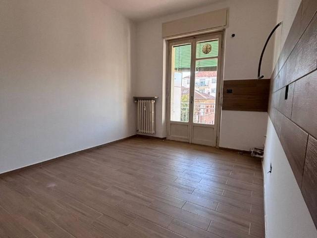 Appartamento in vendita a Fontanile, Piemonte