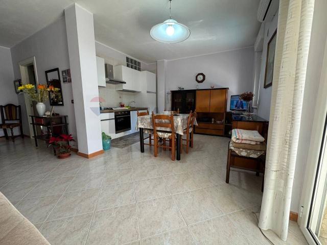 Appartamento in vendita a Valenzano San Lorenzo, Puglia
