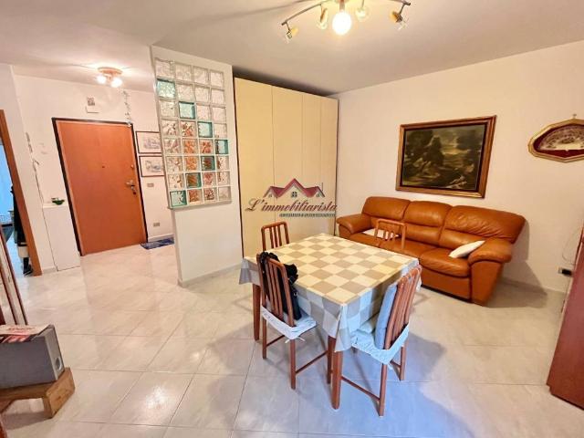 Appartamento in vendita a Valenzano San Lorenzo, Puglia
