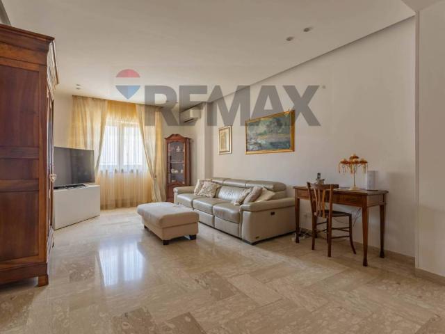 Appartamento in vendita a Valenzano San Lorenzo, Puglia