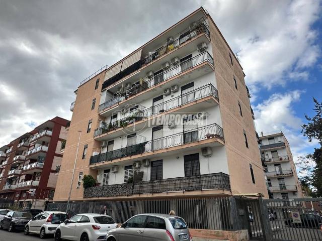 Appartamento in vendita a Valenzano San Lorenzo, Puglia