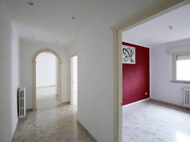 Appartamento in vendita a Valenzano San Lorenzo, Puglia