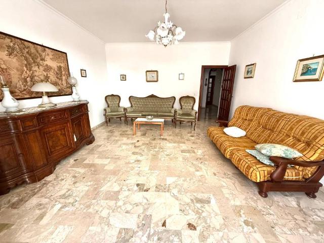 Appartamento in vendita a Puglia, Bari