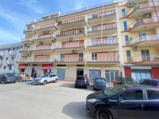 Appartamento in vendita a Valenzano San Lorenzo, Puglia