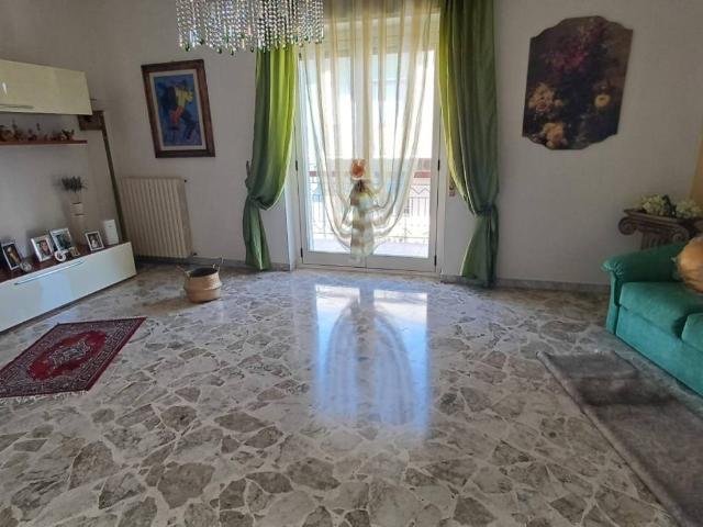 Appartamento in vendita a Valenzano San Lorenzo, Puglia