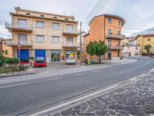 Appartamento in vendita a Valfabbrica, Umbria