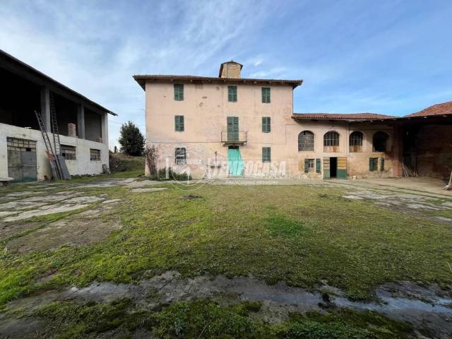 Rustico in vendita a Piemonte, Asti