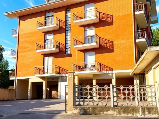 Appartamento in vendita a Valfenera, Asti