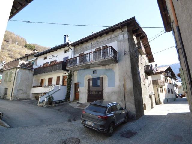 Appartamento in vendita a Comunità montana Alta Valtellina, Valfurva