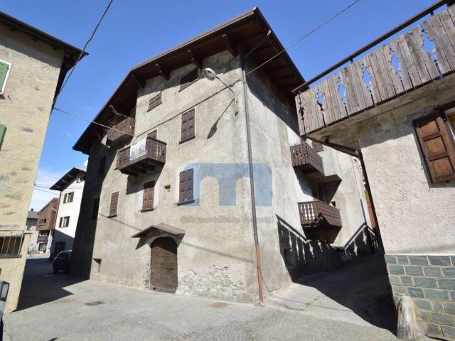 Appartamento in vendita a Comunità montana Alta Valtellina, Valfurva