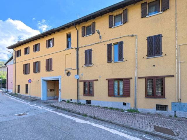 Appartamento in vendita a Ghirla, Valganna