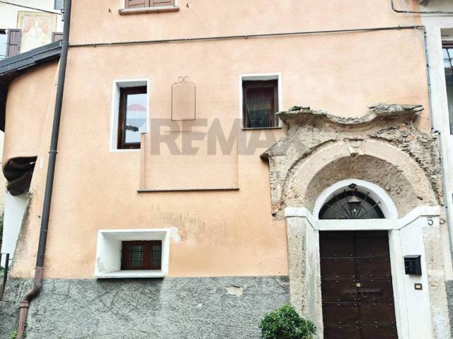 Appartamento in vendita a Ganna, Valganna