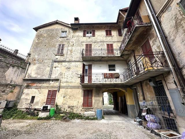 Appartamento in vendita a Valgreghentino, Lombardia