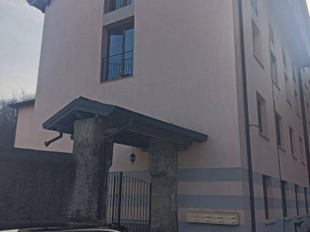 Appartamento in vendita a Valgreghentino, Lombardia
