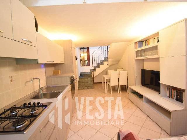 Appartamento in vendita a Valgreghentino, Lombardia