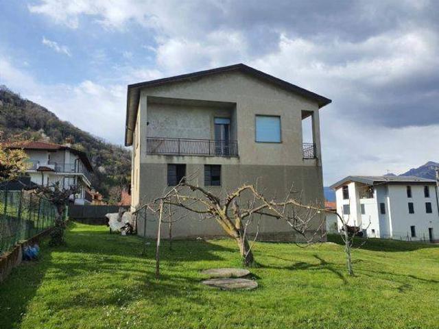 Appartamento in vendita a Selvetta, Valgreghentino