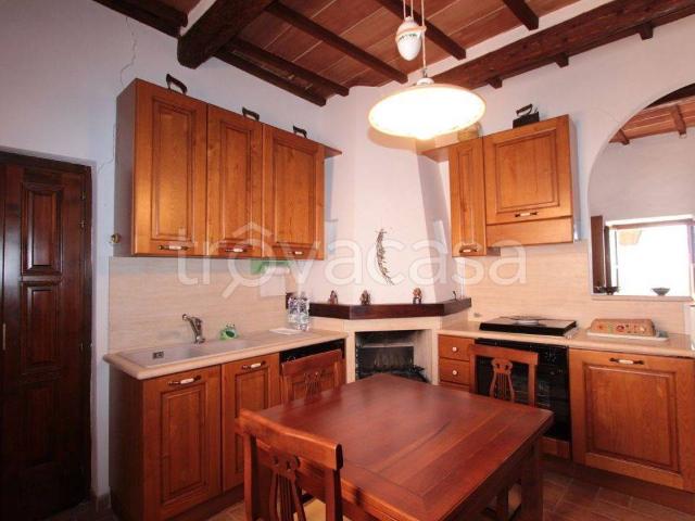 Appartamento in vendita a Abbadia Di Montepulciano, Toscana