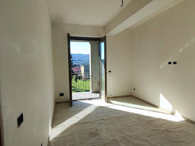 Appartamento in vendita a Valle Di Maddaloni, Campania
