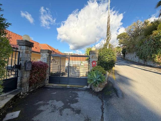 Appartamento in vendita a Madonna della Neve, Vallebona
