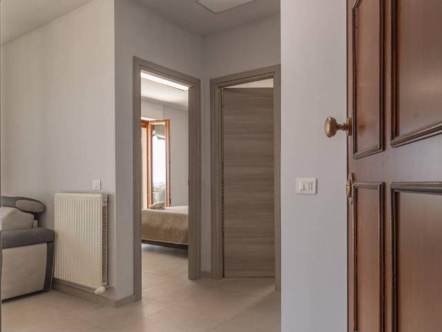 Appartamento in vendita a Vallecrosia, Liguria