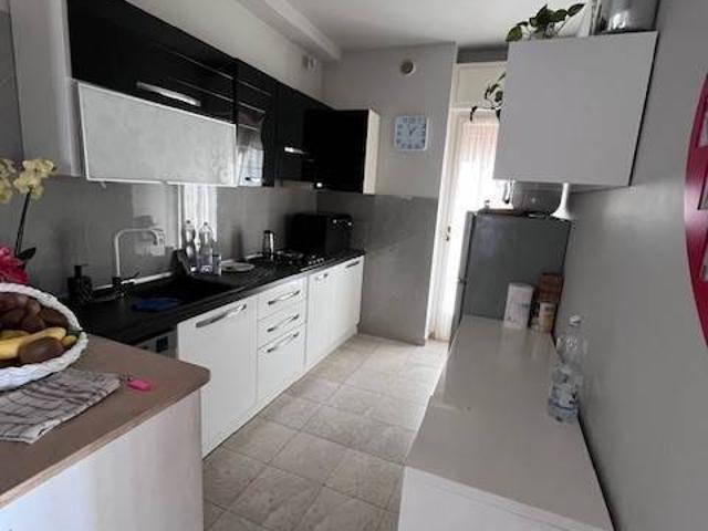 Appartamento in vendita a Vallecrosia, Liguria
