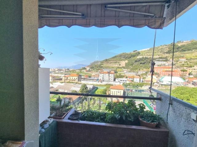 Appartamento in vendita a Vallecrosia, Liguria