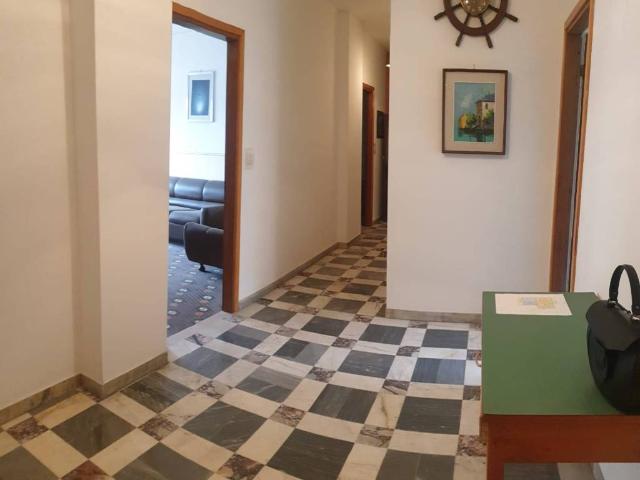 Appartamento in vendita a Vallecrosia, Liguria